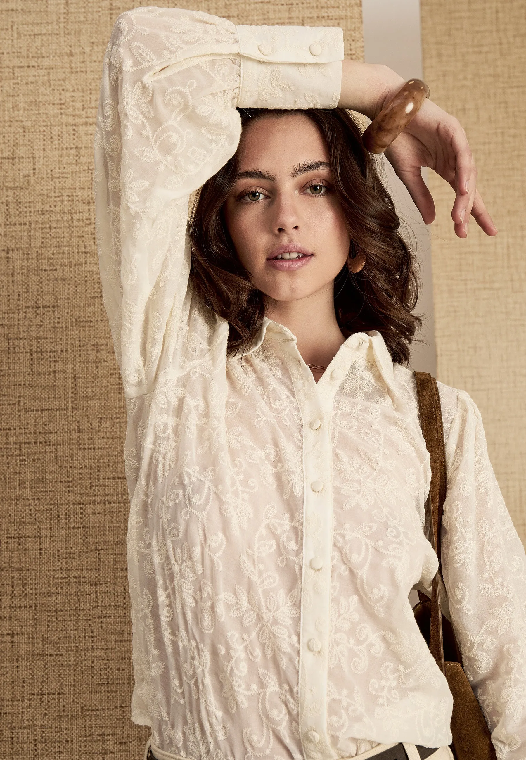 PC8161 Feodora Embroidered Shirt - Gardenia